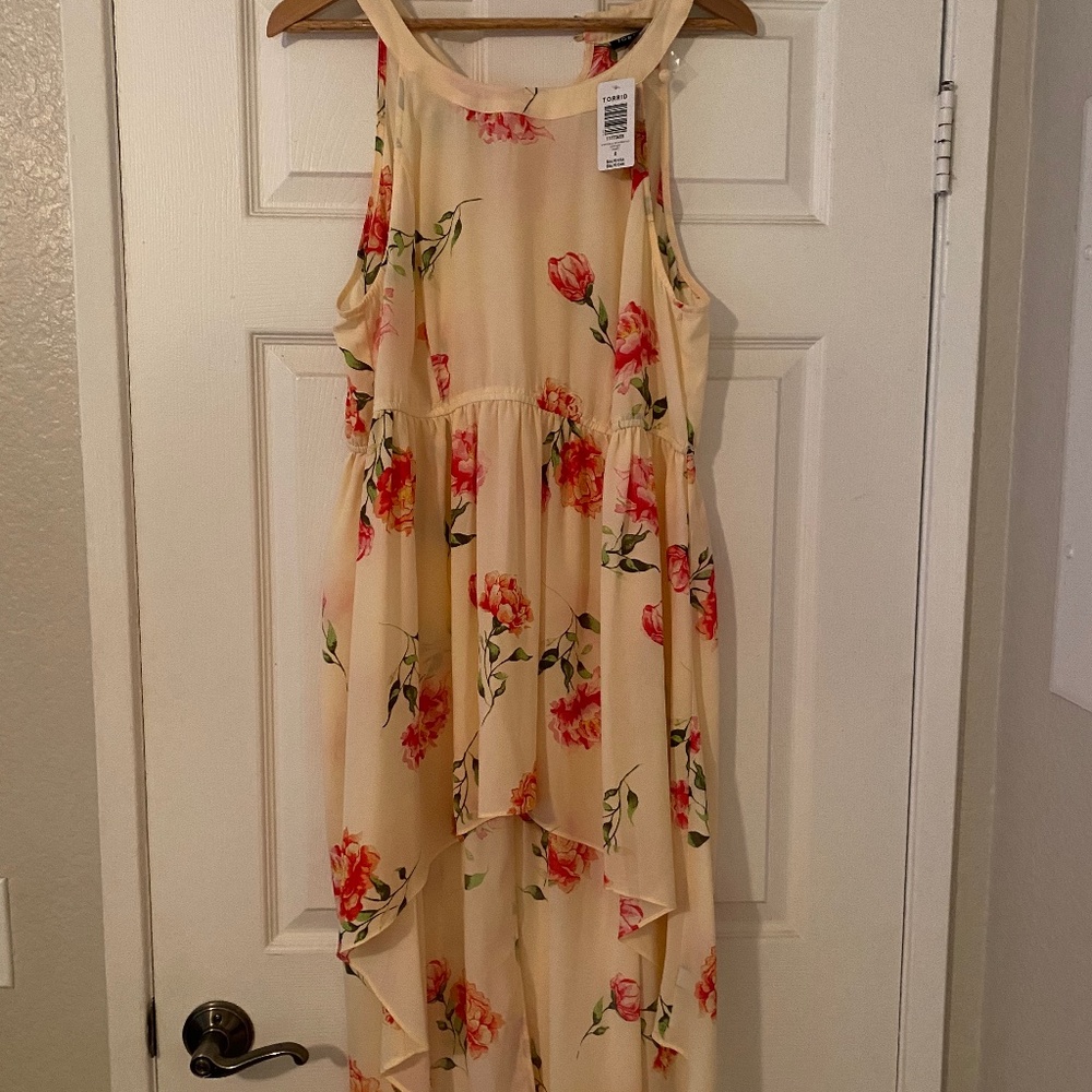 Torrid Dresses size 0